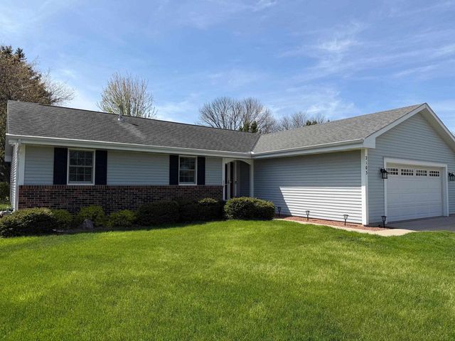 2103 Clover Lane, Janesville, WI 53545