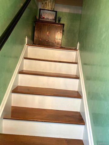 325 Beach 42nd Street, Far Rockaway, NY 11691