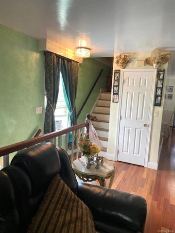 325 Beach 42nd Street, Far Rockaway, NY 11691