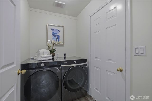 18585 NE 57th Street, Redmond, WA 98052
