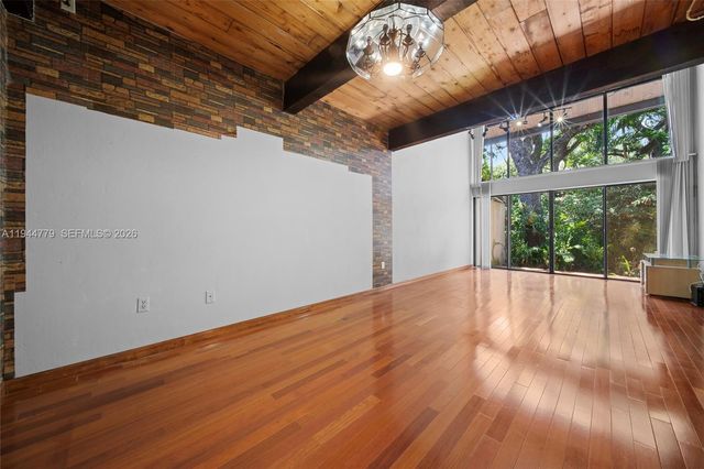 19432 NE 26th Ave 92D, Miami, FL 33180