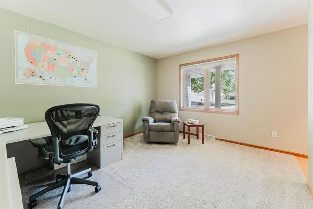 2545 GASLIGHT COURT, Oshkosh, WI 54904
