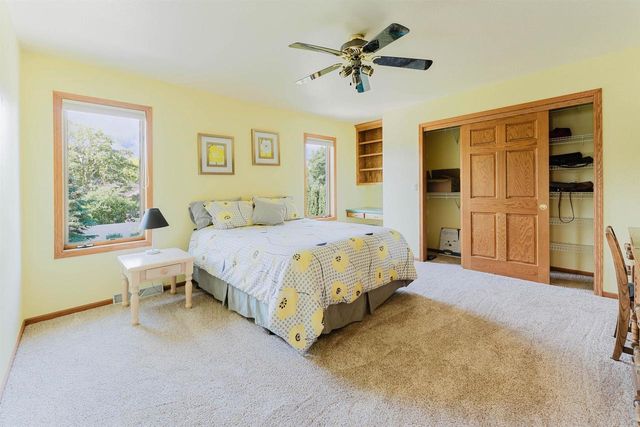 2545 GASLIGHT COURT, Oshkosh, WI 54904