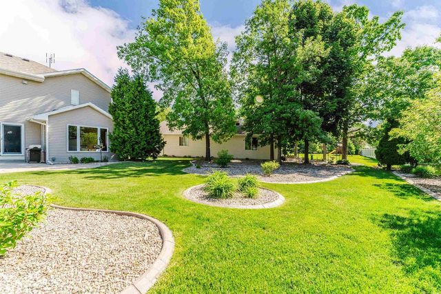 2545 GASLIGHT COURT, Oshkosh, WI 54904