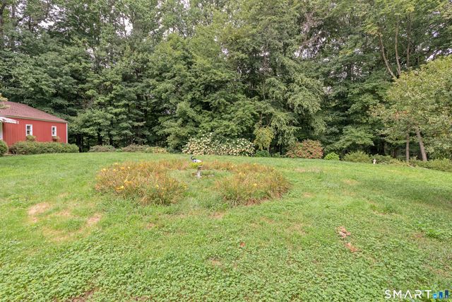 417 Chestnut Tree Hill Road, Oxford, CT 06478