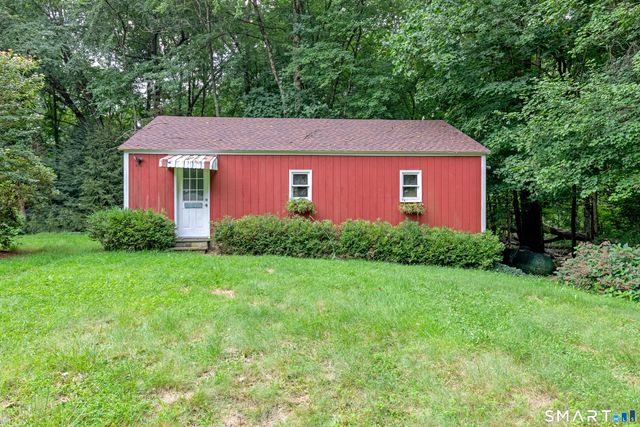417 Chestnut Tree Hill Road, Oxford, CT 06478