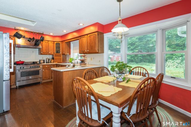 417 Chestnut Tree Hill Road, Oxford, CT 06478