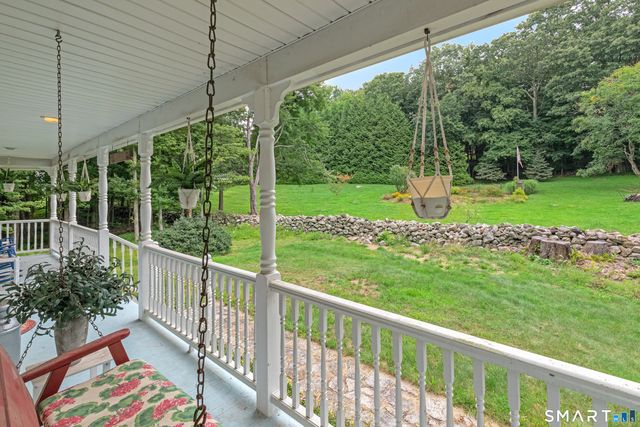 417 Chestnut Tree Hill Road, Oxford, CT 06478