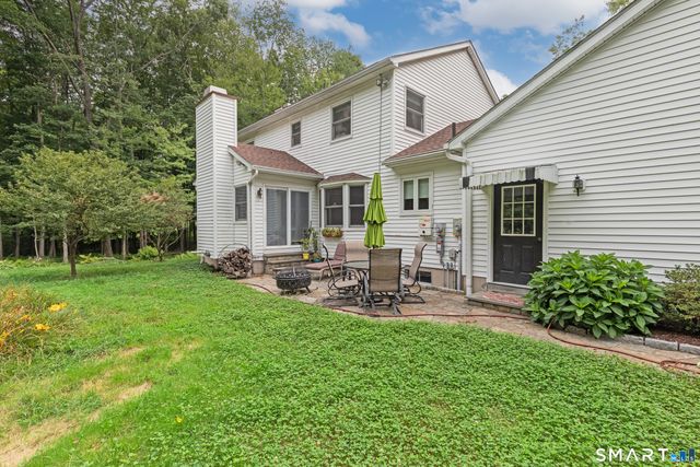 417 Chestnut Tree Hill Road, Oxford, CT 06478