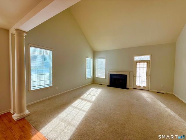 3 Brookside Drive 3, Middlebury, CT 06762