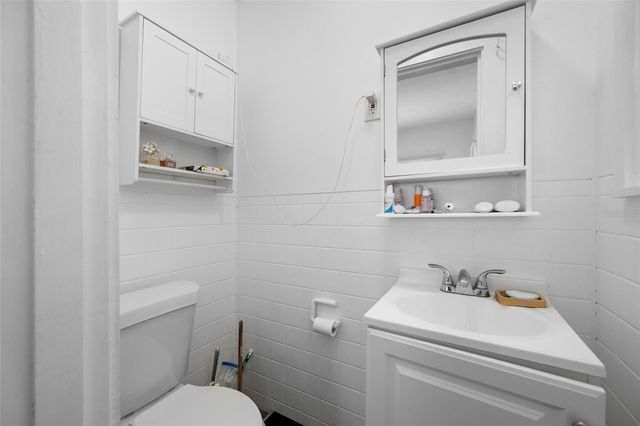 1225 11TH STREET N, St Petersburg, FL 33705