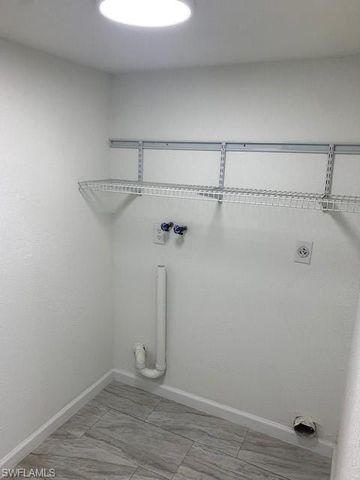 11460 Summerwinds CT, Fort Myers, FL 33908