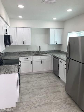 11460 Summerwinds CT, Fort Myers, FL 33908