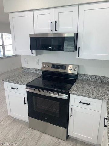 11460 Summerwinds CT, Fort Myers, FL 33908