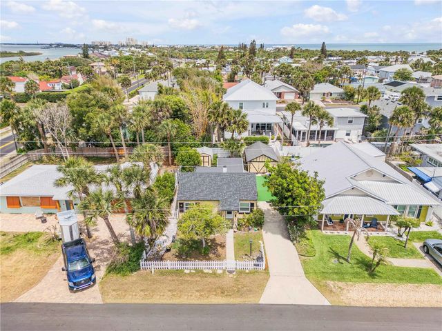 204 CONDICT DRIVE, New Smyrna Beach, FL 32169
