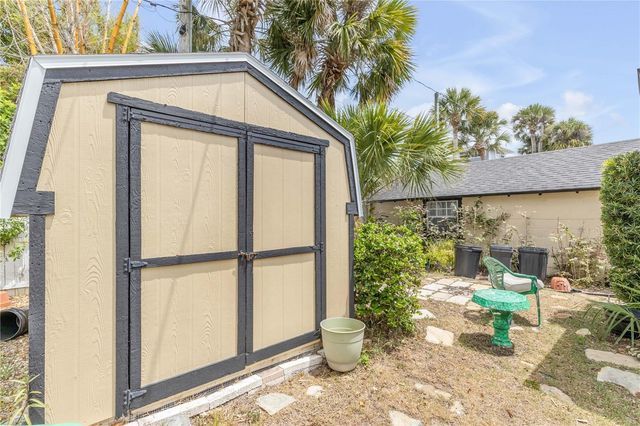 204 CONDICT DRIVE, New Smyrna Beach, FL 32169