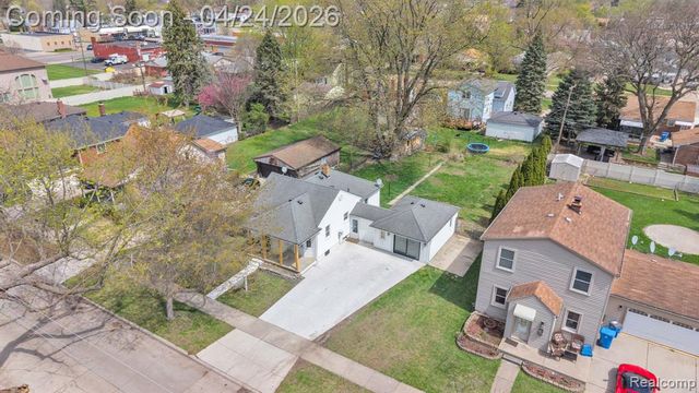 6964 Nightingale Street, Dearborn Heights, MI 48127