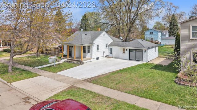 6964 Nightingale Street, Dearborn Heights, MI 48127