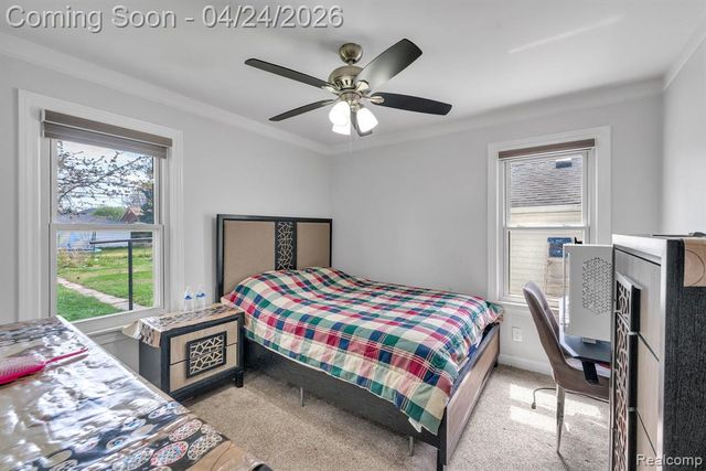 6964 Nightingale Street, Dearborn Heights, MI 48127