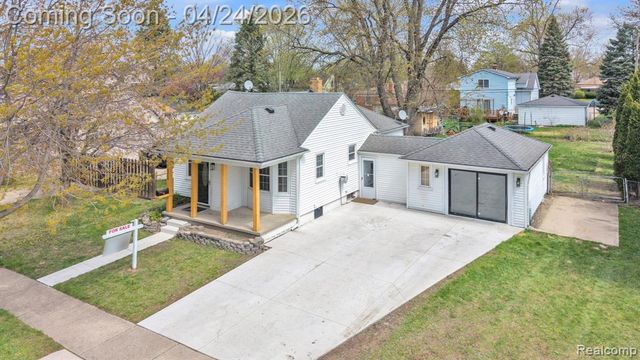 6964 Nightingale Street, Dearborn Heights, MI 48127