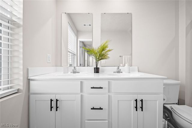 218 Leather Leaf Drive, Elyria, OH 44035