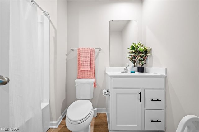 218 Leather Leaf Drive, Elyria, OH 44035