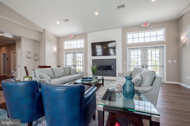 1003 ROBINSON RD, Townsend, DE 19734