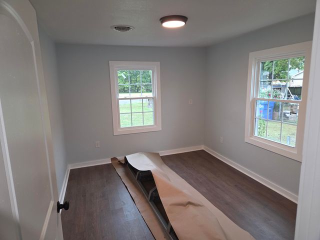 2106 Cairo Road, Paducah, KY 42001