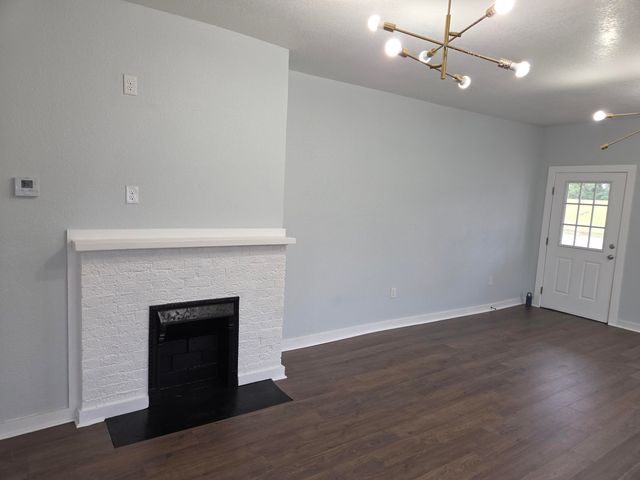 2106 Cairo Road, Paducah, KY 42001
