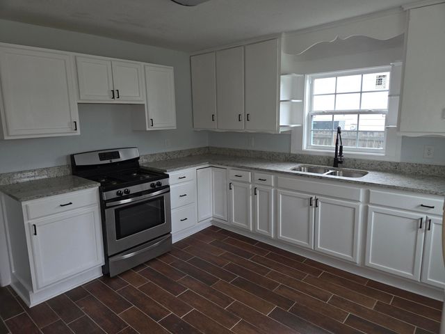 2106 Cairo Road, Paducah, KY 42001