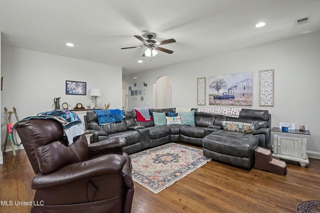 5035 Wethersfield Boulevard, Olive Branch, MS 38654