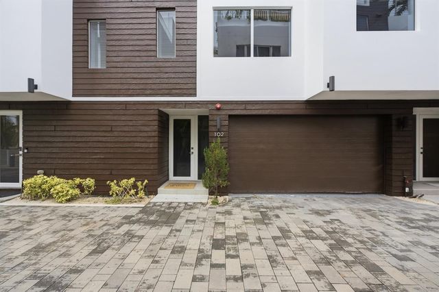 714 NE 14th Avenue 102, Fort Lauderdale, FL 33304