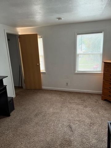 934 43rd STREET, Kenosha, WI 53140