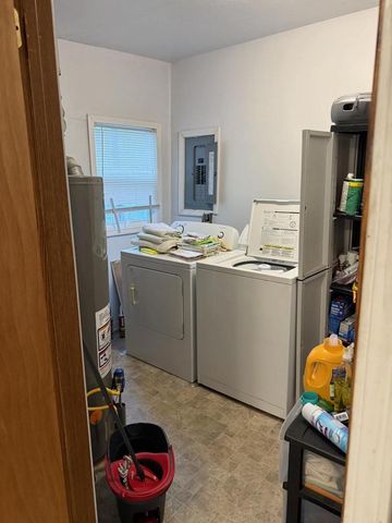 934 43rd STREET, Kenosha, WI 53140