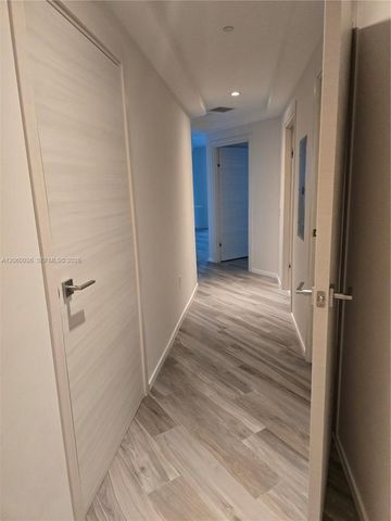 801 S Miami Ave 2205, Miami, FL 33130