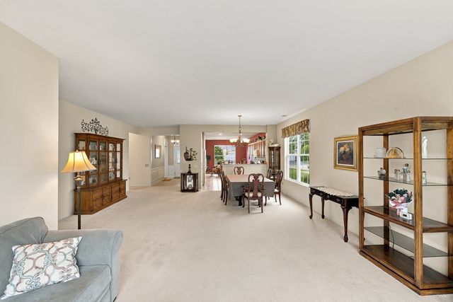 13830 WILSHIRE Way, Huntley, IL 60142