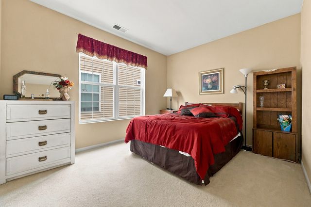 13830 WILSHIRE Way, Huntley, IL 60142