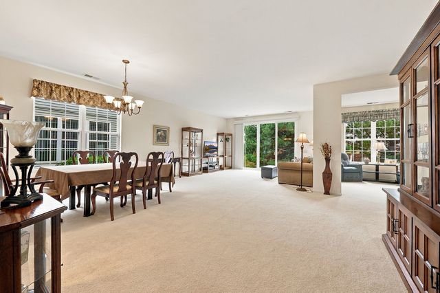 13830 WILSHIRE Way, Huntley, IL 60142