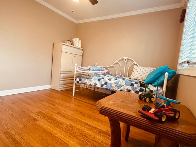 8415 N Ottawa Avenue, Niles, IL 60714