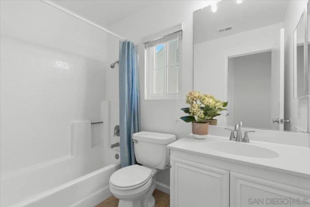 8973 Arlingdale Way, Spring Valley, CA 91977