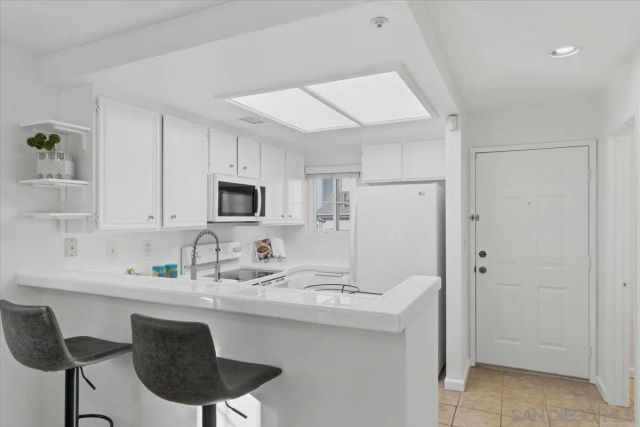 8973 Arlingdale Way, Spring Valley, CA 91977