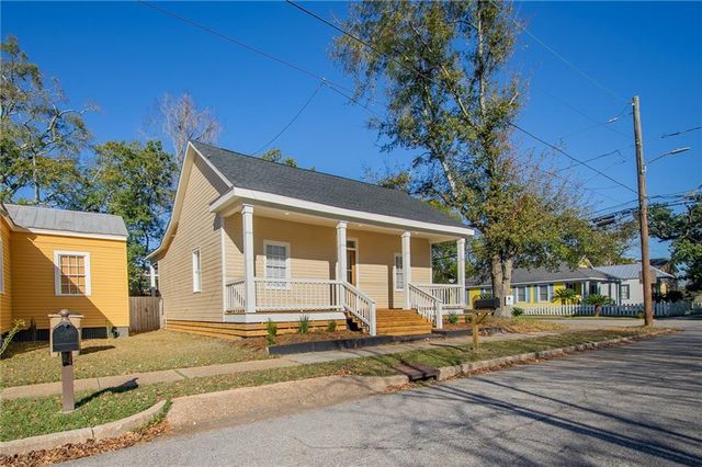 950 Elmira Street, Mobile, AL 36604
