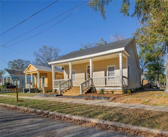 950 Elmira Street, Mobile, AL 36604