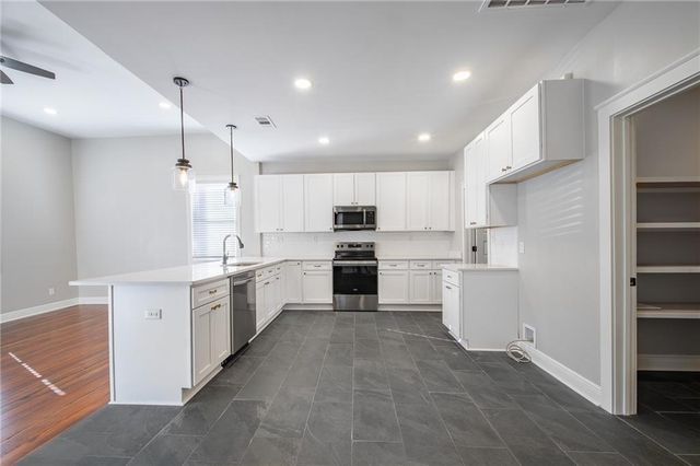 950 Elmira Street, Mobile, AL 36604