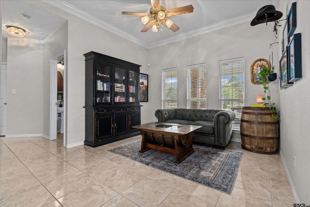 635 Boundry St, Mineola, TX 75773