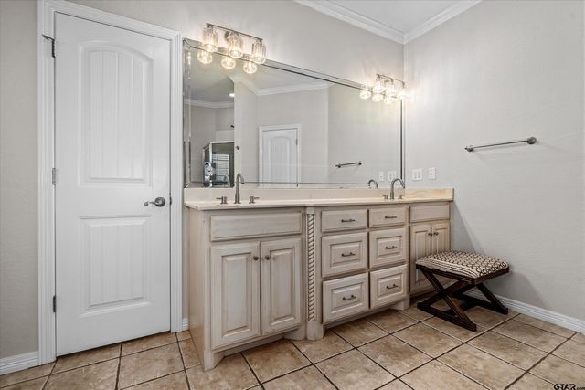 635 Boundry St, Mineola, TX 75773