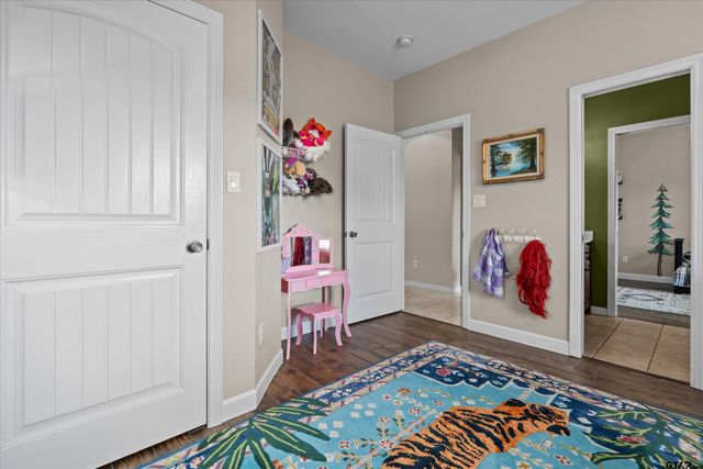 635 Boundry St, Mineola, TX 75773