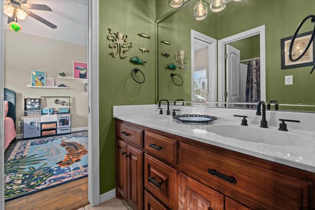 635 Boundry St, Mineola, TX 75773