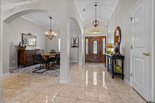 635 Boundry St, Mineola, TX 75773