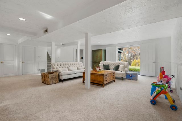 10 Audubon, Weston, MA 02493